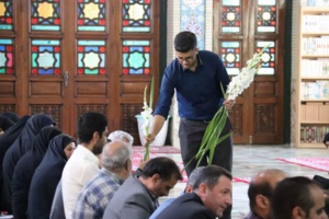 گلباران مزار شهدا در سمنان به مناسبت هفته جهاد کشاورزی