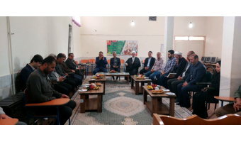 تقدیر از معلمان و مدرسان هنرستان کشاورزی شهرستان دامغان هم‌زمان با هفته معلم و بازدید از طرح‌های آموزش همراه با تولید