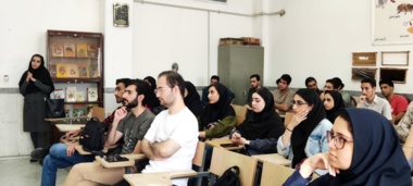 آموزش کاربردی زنبورداری در بستر پژوهشهای علمی ایستگاه تحقیقات کشاورزی و منابع طبیعی شهرستان سمنان